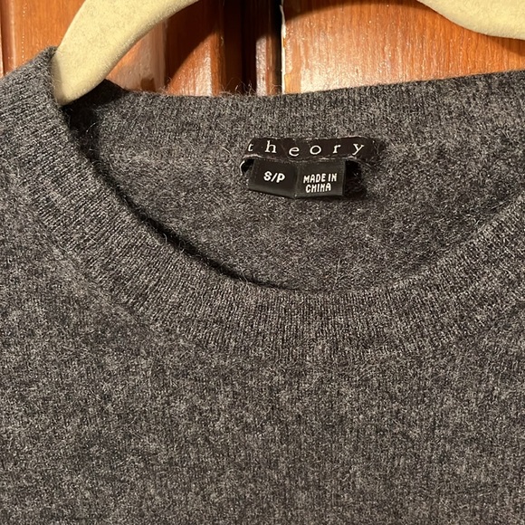 Theory Cashmere Short Sleeve Dress Size S/P - Picture 3 of 5